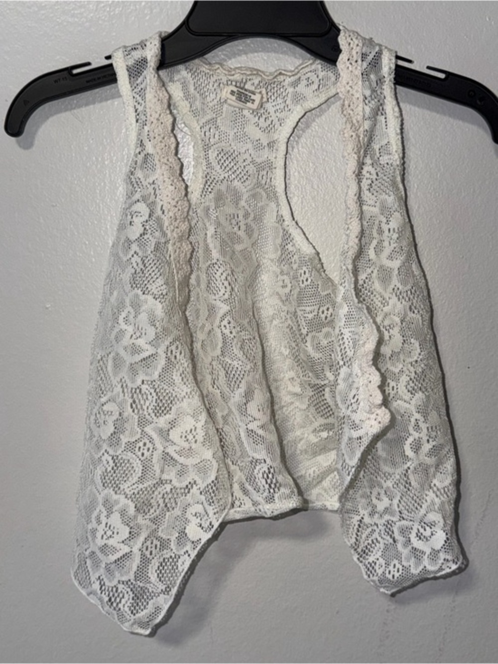 One Step Ahead White Lace Open-Front Camisole Overlay